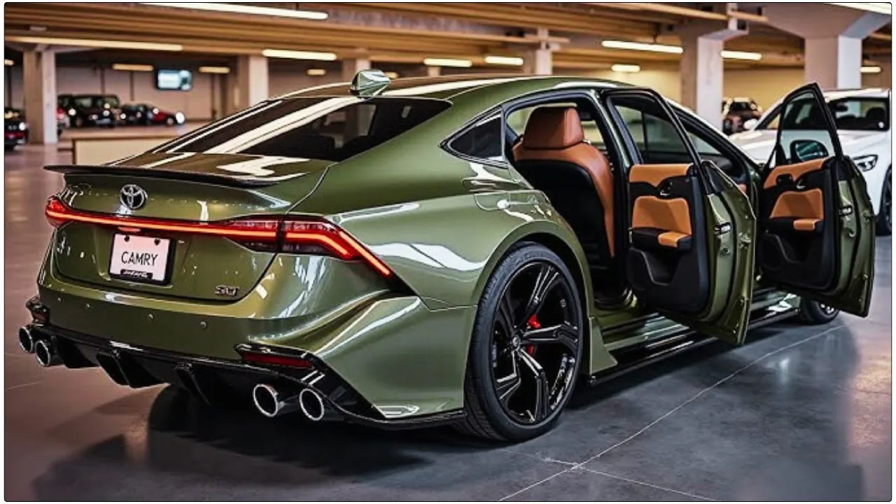 Toyota New Camry 2025 Luxury Sedan With 360° Camera, Hybrid Efficiency & 180 kmh Speed